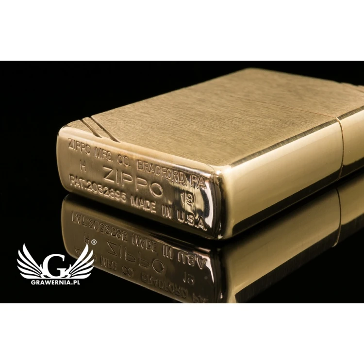 ZIPPO Vintage Brushed Brass with Slashes Lighter - ZIP048