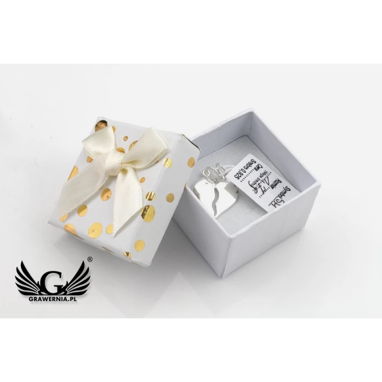 Broken Heart Pendant with Engraving - Silver - SRB034