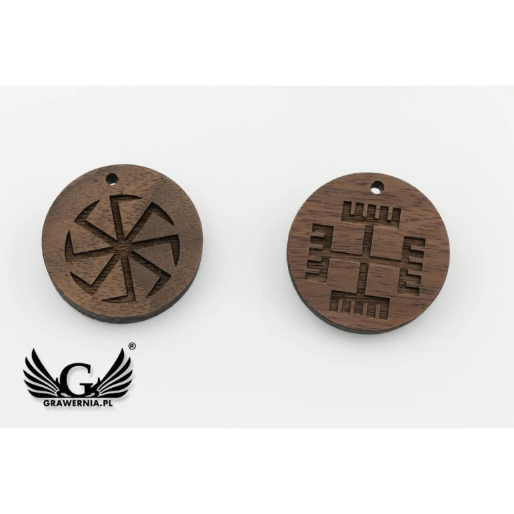 Engraved Wooden Hang Tags - Size 30x30mm - EDR023