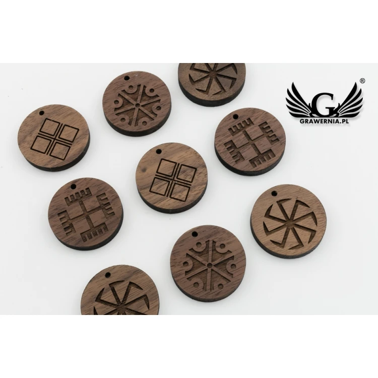 Engraved Wooden Hang Tags - Size 30x30mm - EDR023