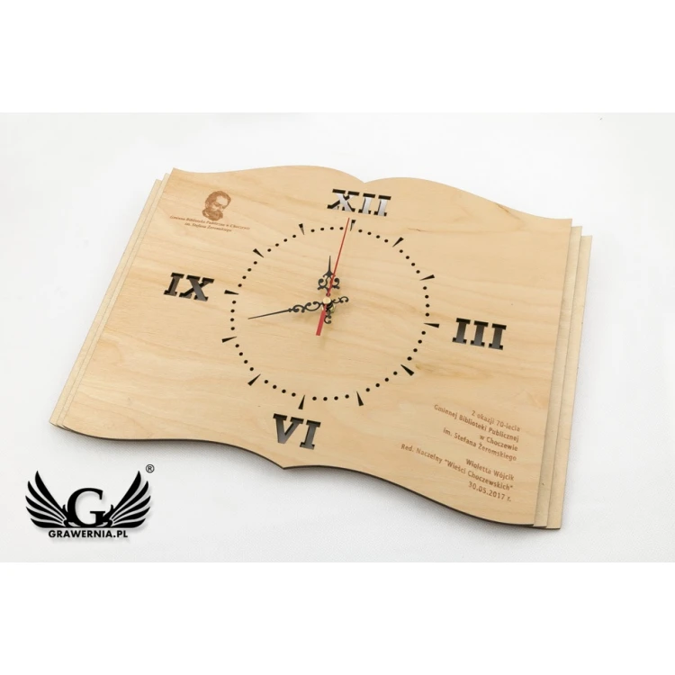 Wooden Clock - BOOK - CLK017