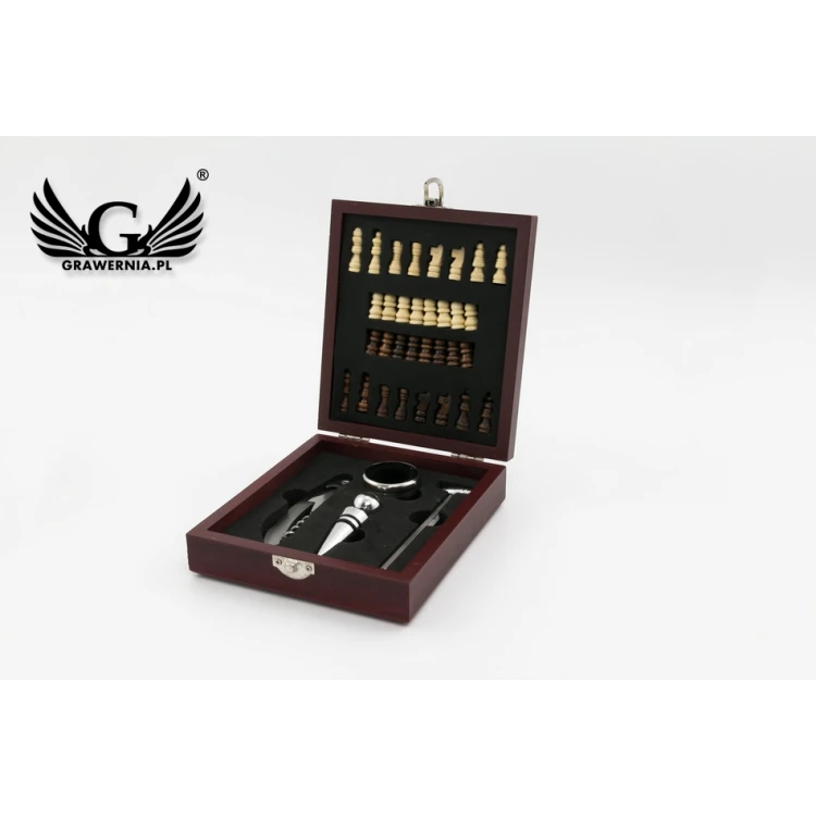 MATT Chess and Wine Set with Your Engraving - AL013