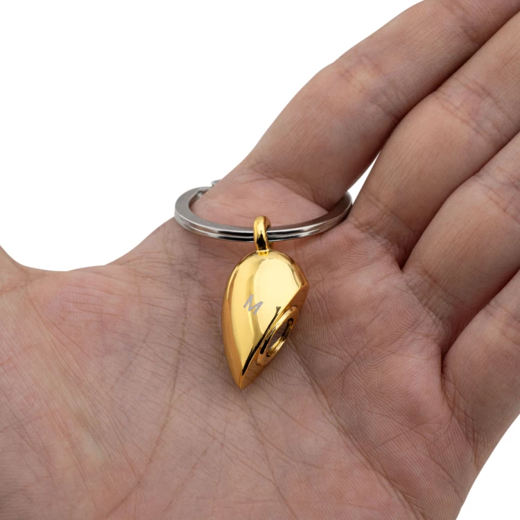 Pair of magnetic heart key rings for lovers with your engraving - Valentine's Day gift - BP218