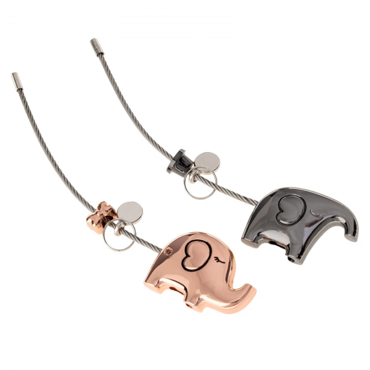 Set of Two Love Elephants Keychains with Your Engraving - BP173