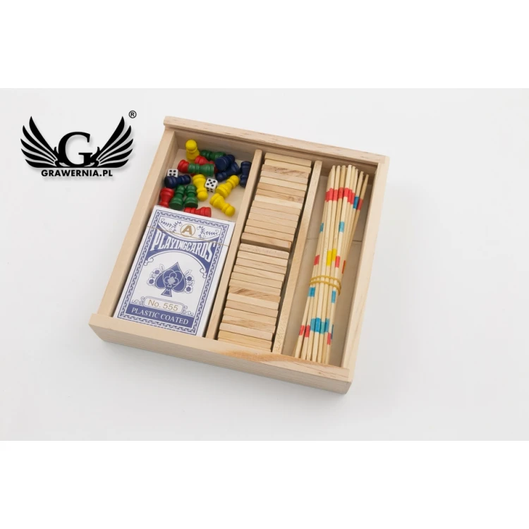 4 in 1 Pix Game Set in a Wooden Box with Engraving - GR003