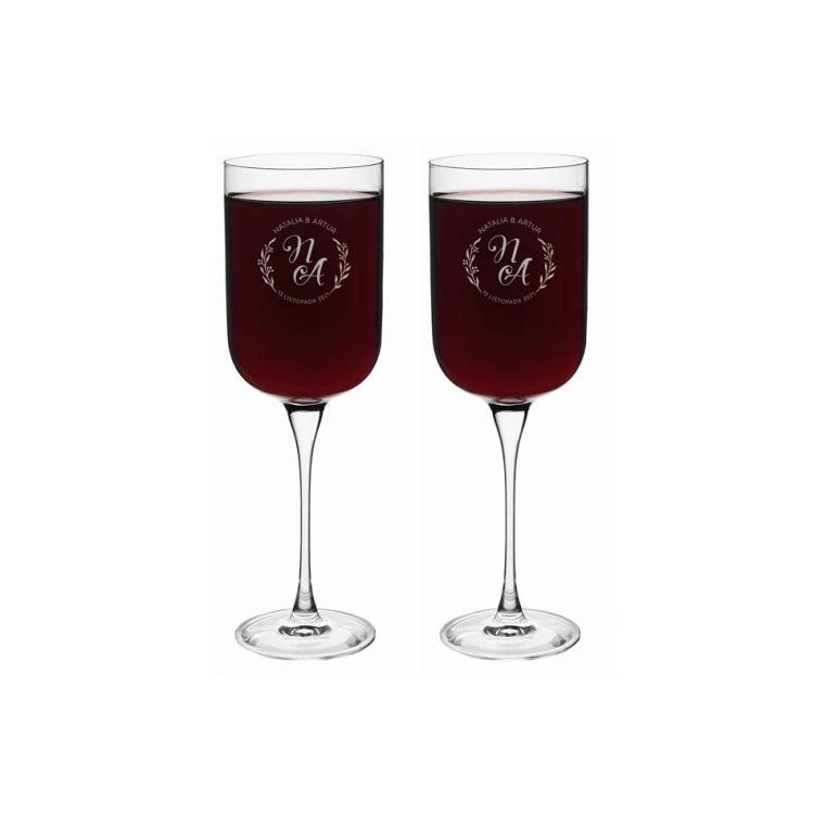Engraved Wine Glasses - Gift for the Newlyweds - KL016
