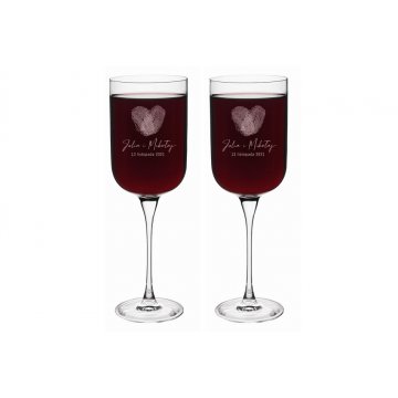 Engraved Wine Glasses - Gift for the Newlyweds - KL018
