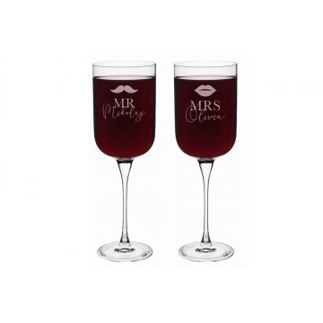 Engraved Wine Glasses - Gift for the Newlyweds - Mr&Mrs - KL022