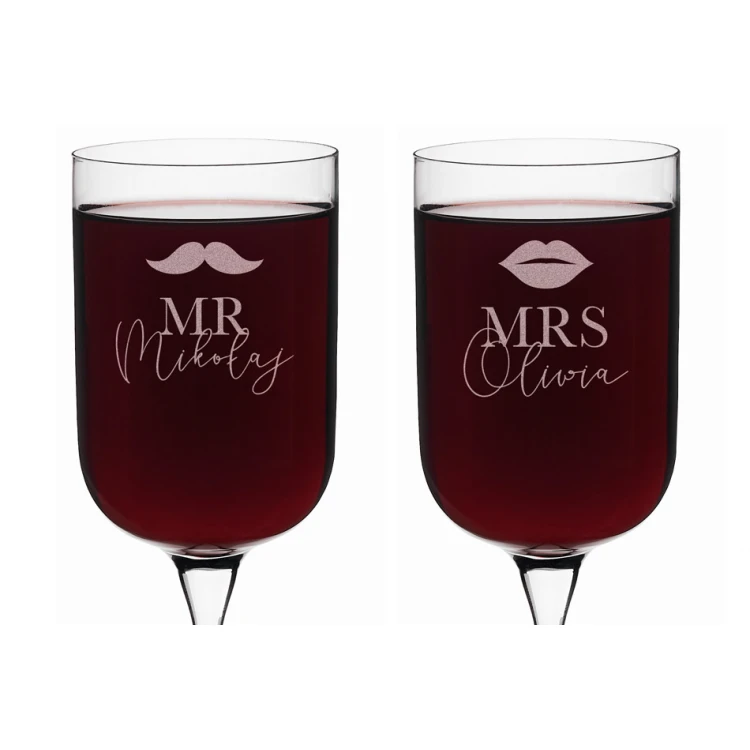 Engraved Wine Glasses - Gift for the Newlyweds - Mr&Mrs - KL022
