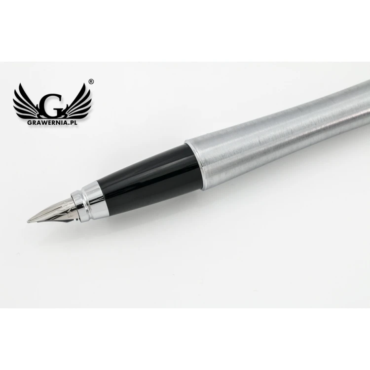 Parker URBAN Metro Metallic CT Fountain Pen and Ballpoint Pen Set with Red Notebook - PAR137-DUO-SW