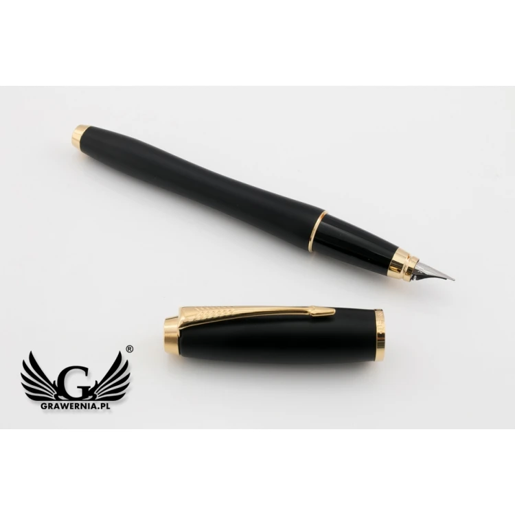 Parker URBAN Muted Black GT Fountain Pen and Ballpoint Pen Set with White Notepad - PAR138-DUO-SW