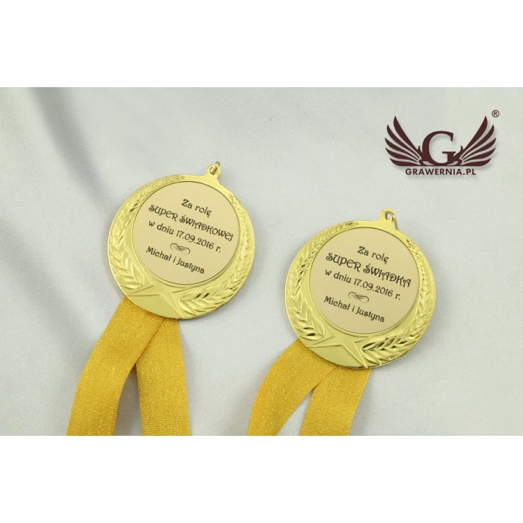 Gold Medal with Ribbon - Diameter 70mm - MMC1170